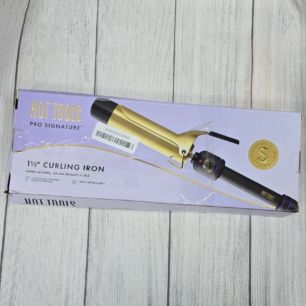 Hot Tools Pro Signature Curling Iron Damaged Box
